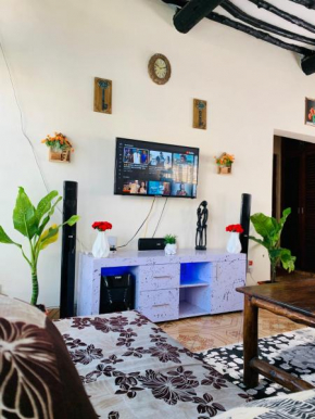 Jambo Diani 1-bedroom apartment close to the beach